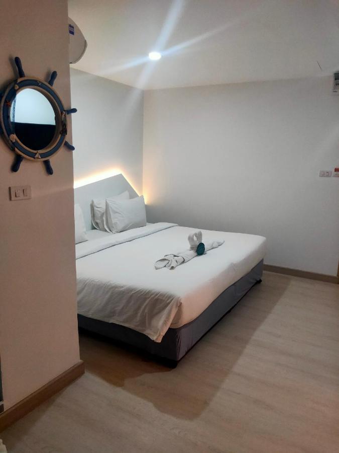Aparthotel Bed By Boat @Nonthaburi Pier Exterior foto